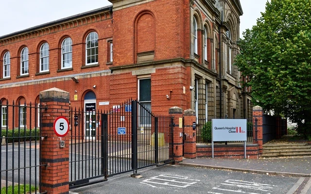 Queen's Hospital Close 0