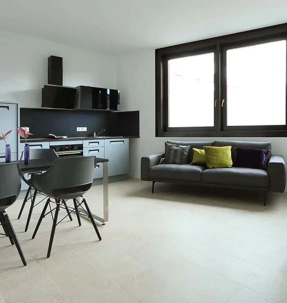 iFOUR- Cosy Apartment in the center of Bonn