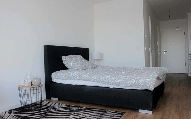 Furnished 1 Room Studio with Balcony - 25 mins from Alexanderplatz 1
