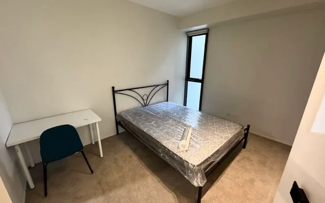 178 Thomas St 1