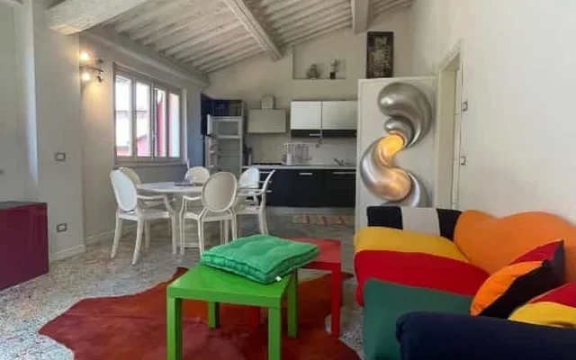 Apartment in Via del Fosso, Lucca for 90 m² with 2 bedrooms 2