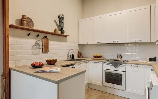 Kusku - 3 bedrooms and balcony in Eixample Dreta 4