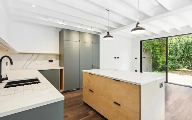 Southridge Place, The Downs, London, SW20 8JQ 1