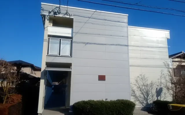 レオパレスカトレア 3