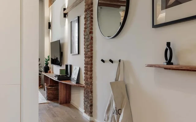 Minchin - 1 bedroom, balcony and pool in Poblenou 2