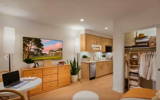 Meridian at The Market Place 4