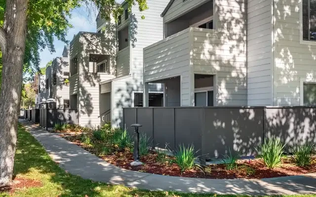 eaves Pleasanton 2