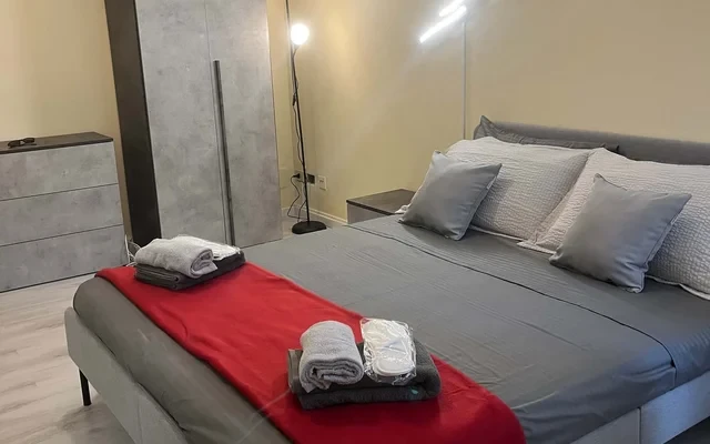 Apartment in Via San Antonio, Locate Varesino for 28 m² 2