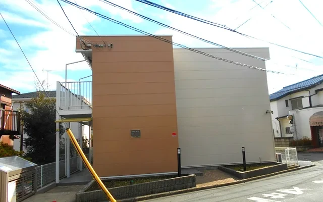 レオパレス美春 0