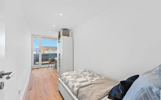 Helene-Mayer-Ring 12 1