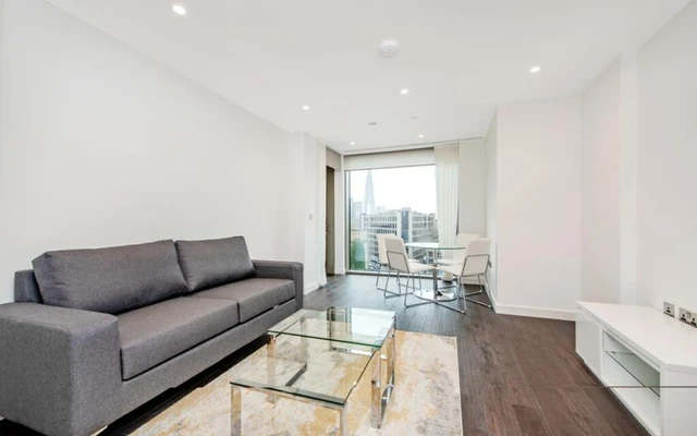 LH-Royal Mint Gardens - London student accommodation