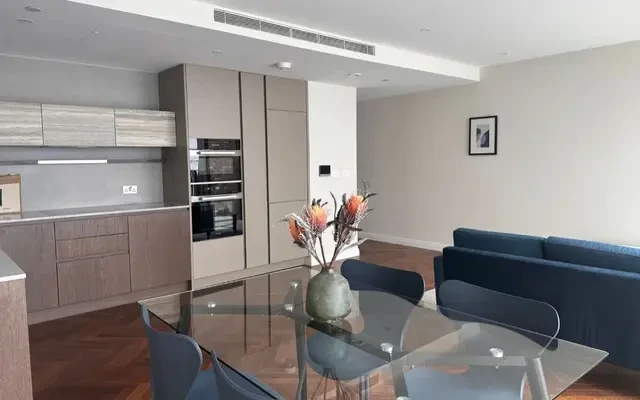 Wren House, Kings Road Park, London SW6 4