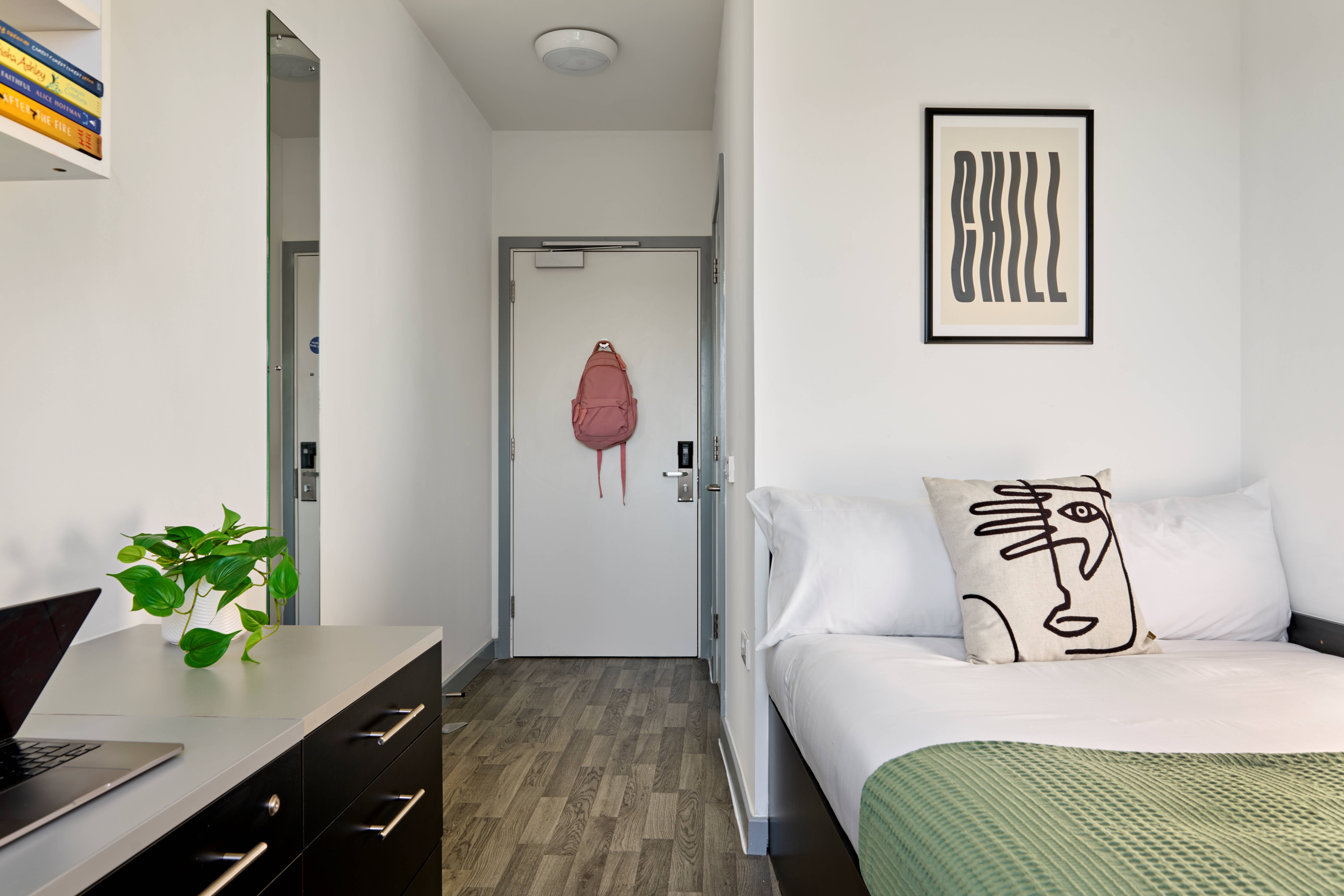 Bronze Ensuite - Single Occupancy