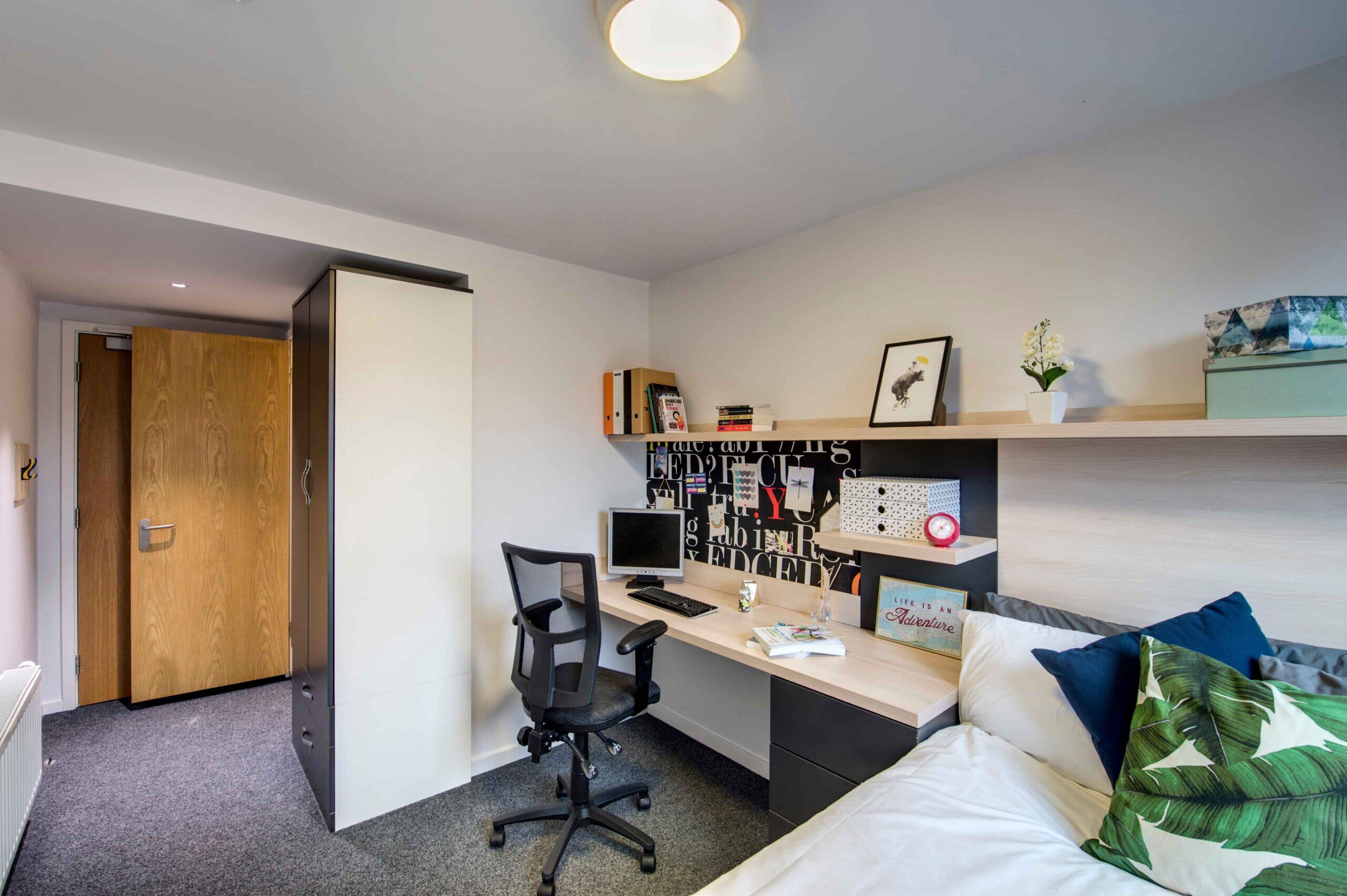 uhomes.com | Student Accommodation, Housing, Flats, Apartments for Rent