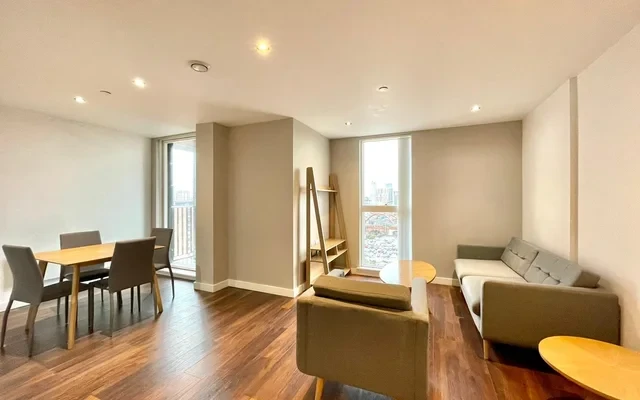 One Regent Apartment(NEX) 2