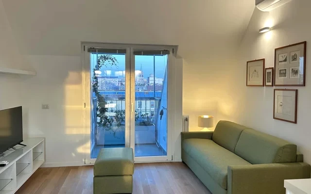 Appartamento in Via Stendhal - zona Porta Genova, Tortona, Solari (STENDHAL39) 0
