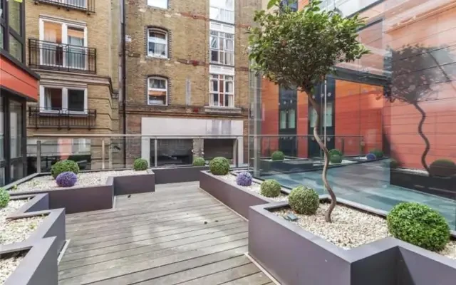apartment in City of London 0