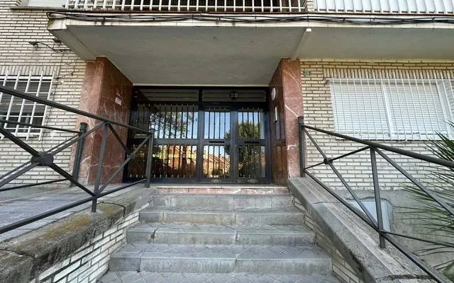 AVE28 3