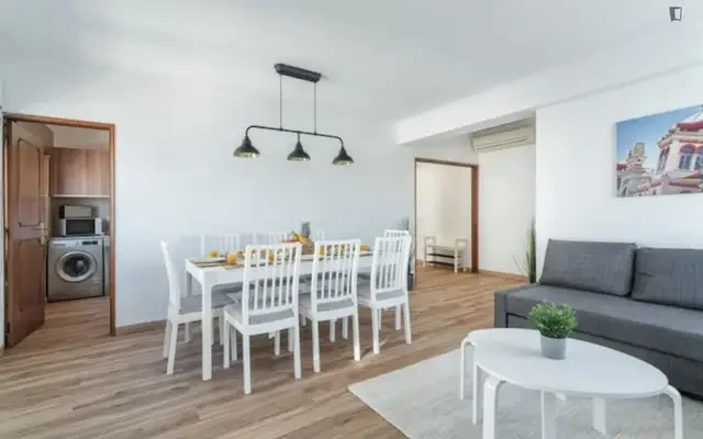 apartment near Avenida 25 de Abril - Faro student accommodation