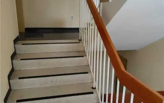 Blumenauer Straße 16 1