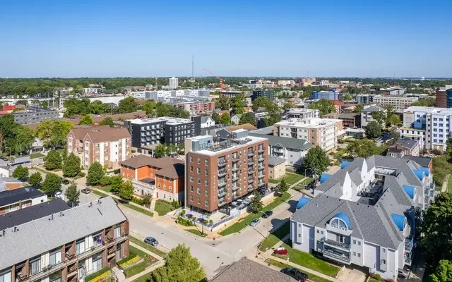 Lancaster Apartments 0
