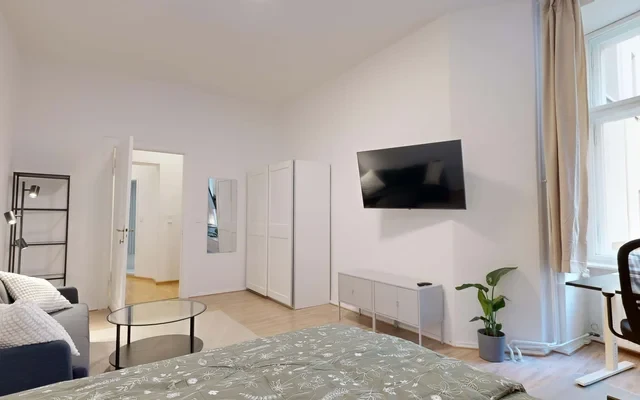 Apartment in Schoeneberg, Berlin 1