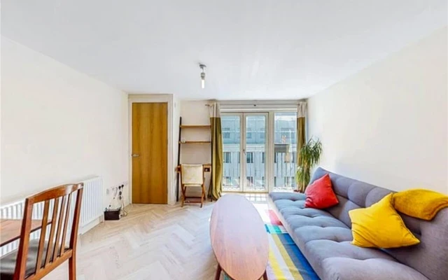 LH-Holmes Road - London student accommodation