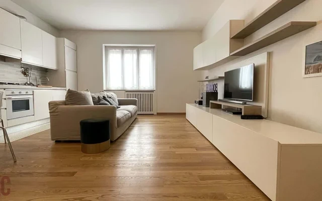 Appartamento in Via Canonica - zona Canonica, Sempione
 (CANONICA54D) 1