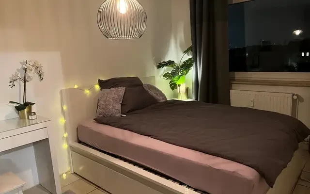 Cute single bedroom in 3-bedroom apartment, in Wilmersdorf 2
