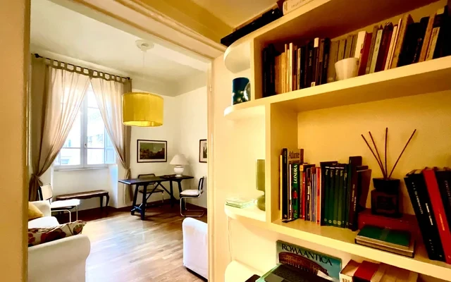 Apartment in Via di Sant'Andrea delle Fratte, Roma for 60 m² with 1 bedrooms 0