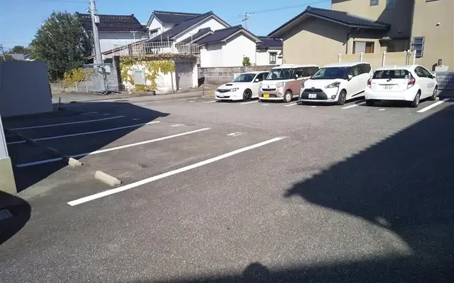 レオパレスフォレスト 4