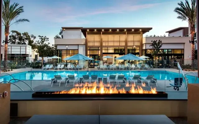 9870 Carroll Canyon Rd 1