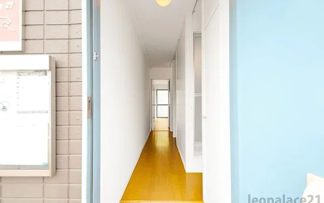 レオパレスレインボータウン - Nakagawa student accommodation - 111号房间(带餐厅/独立厨房)