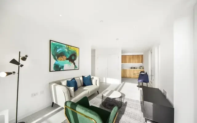 Cendal Crescent London E1 2