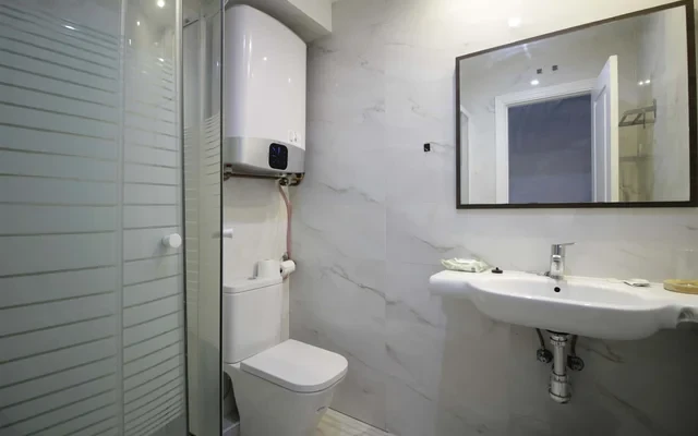Calle Atocha, floor 2, Huertas-Cortes 1