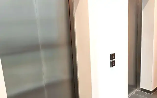 M 76 Rue Louis Vicat 1