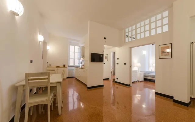 Apartment in Piazza dell'Agnello, Genova for 90 m² with 2 bedrooms 2