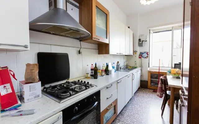 Single bedroom in shared apartment in Rome 1