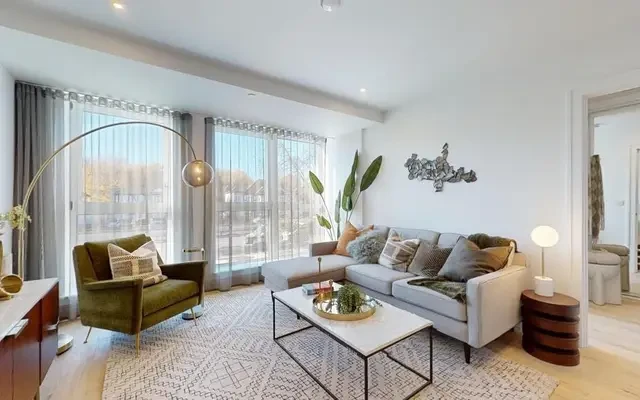 Beverley Way 21220# 1