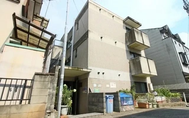 Leopalace RX Yamashina 0