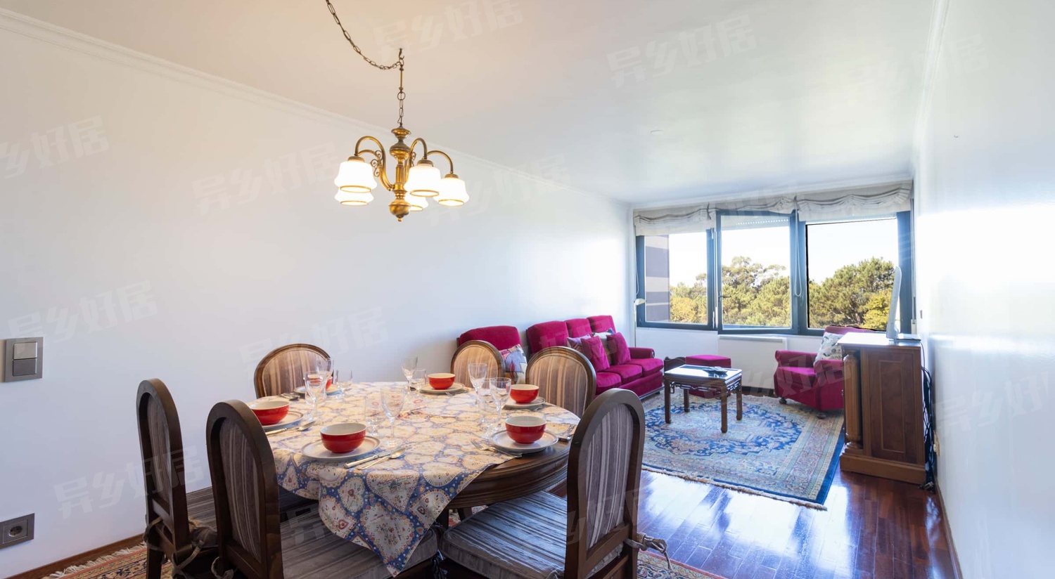 Spacious 3-Bedroom Apartment on Rua Alfredo Keil, Porto