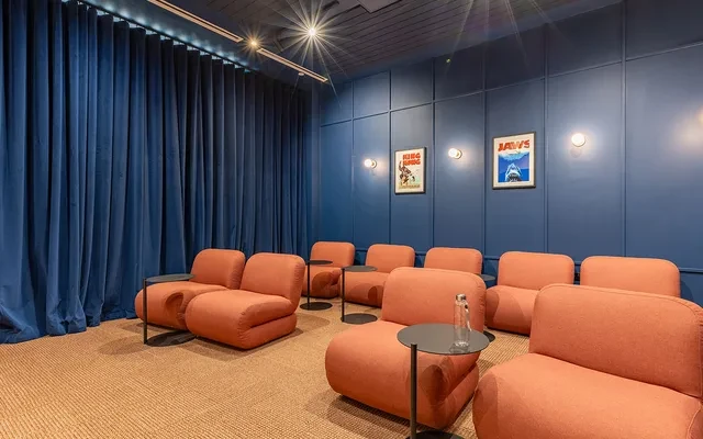 Lit Venti House – Studentenunterkunft in London – Kino