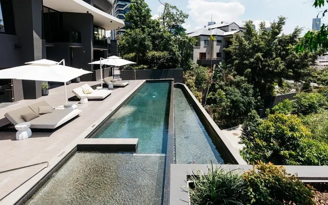 Realm Kangaroo Point 1