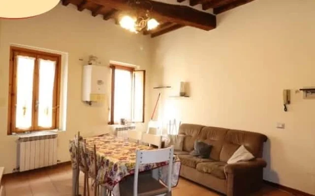 Appartamento in Via Gaetano Palloni, Montevarchi 1