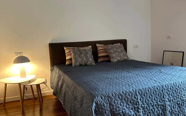 Apartment in Via Vigevano, Milano for 50 m² with 1 bedrooms 2