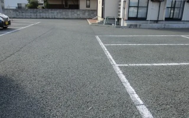 レオパレスルミエール 1