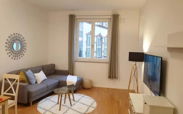 Imani - moderne Wohnung: 2 Schlafzimmern, 2 Badezimmer, Stellplatz 0