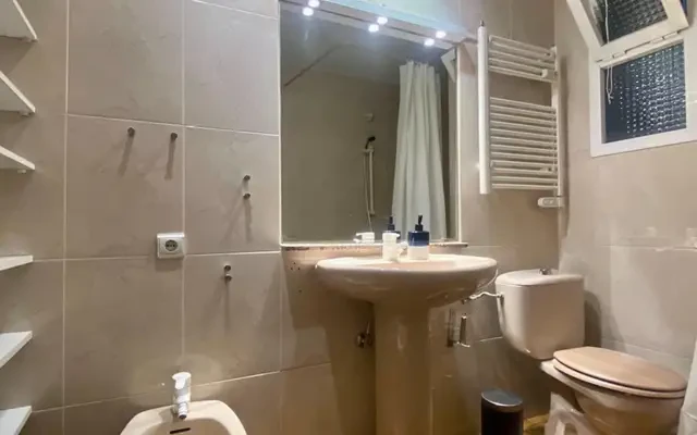 apartment near C. de Enrique Larreta 1
