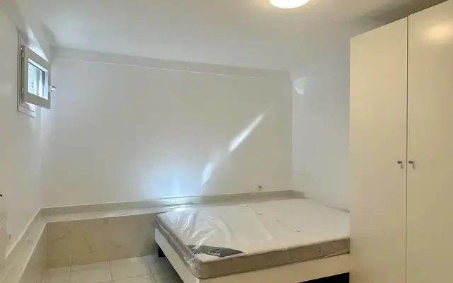Courbevoie 92e·50m²·F2·Appartement·With furniture 1