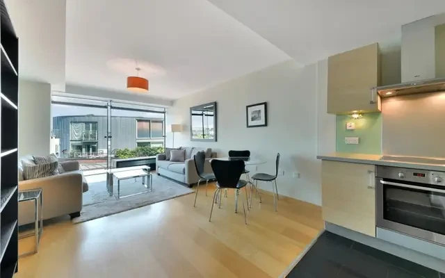Graham Street 11716# 1